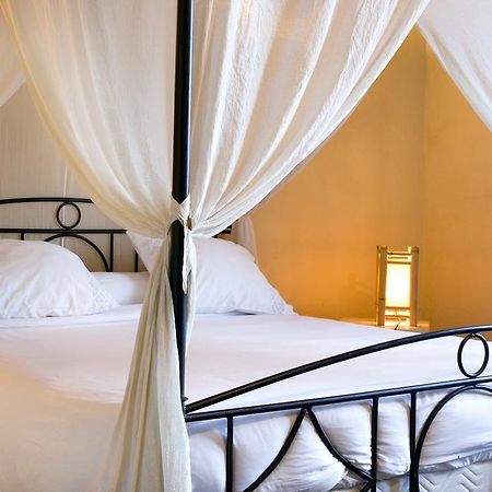 Chambres D'Hotes Jauregia Сент-Этьен-де-Баигорри Экстерьер фото